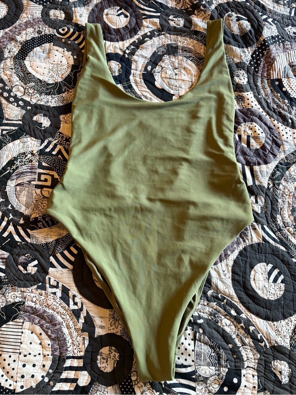 Aerie Olive Green One Piece Swimsuit Large Scoop Neck High Cut Minimalist